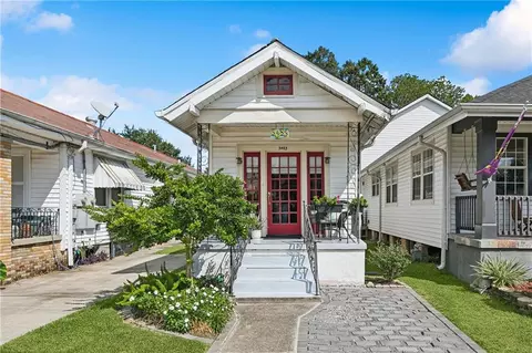 5485 Hawthorne Pl, New Orleans, LA 70124