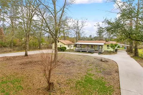 24426 Azalea St, Lacombe, LA 70445