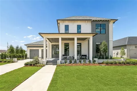 805 Chretien Point Ave, Covington, LA 70433