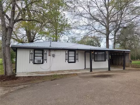 12666 Carroll Dr, Amite, LA 70422