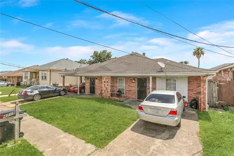 4715 Lynhuber Dr, New Orleans, LA 70126