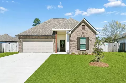 62709 Capella Ct, Slidell, LA 70460