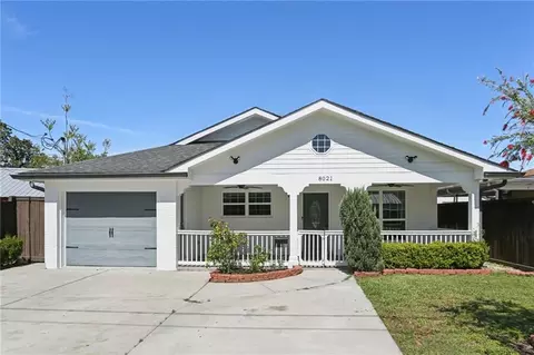 8021 Versailles St, Metairie, LA 70003