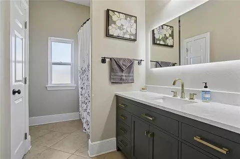 Bath - 2311 Sunset Blvd, Slidell, LA 70461 photo 4 of 5