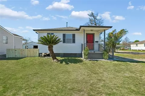 7716 Richard St, Metairie, LA 70003
