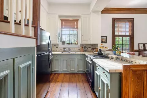 Kitchen - 730 Copal St, Mandeville, LA 70448 photo 1 of 2