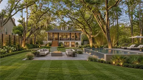 Exterior - 730 Copal St, Mandeville, LA 70448 photo 6 of 14