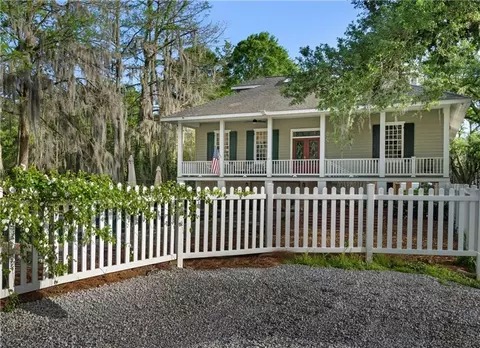 730 Copal St, Mandeville, LA 70448