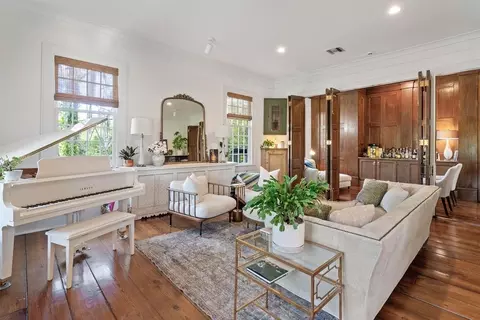 Living - 730 Copal St, Mandeville, LA 70448 photo 3 of 5