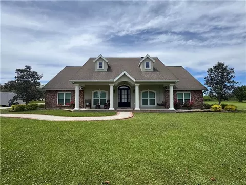 2710 Lloyd Rd, Maurice, LA 70555