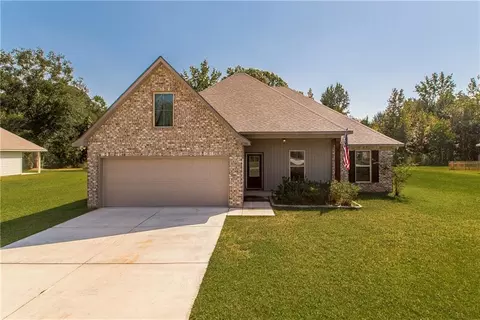 41386 Schafer Dr, Hammond, LA 70403