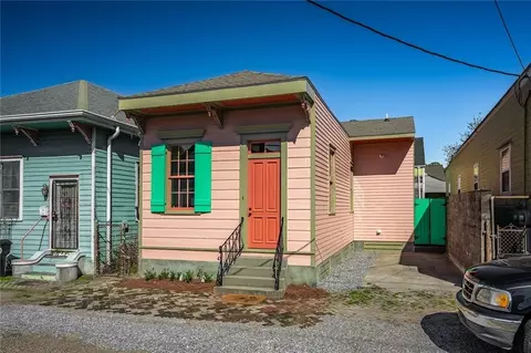 1127 Music St, New Orleans, LA 70117
