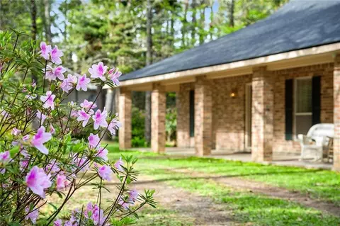 33 Elizabeth Dr, Covington, LA 70435