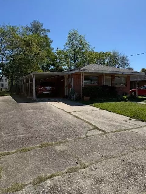 4517 Rosemont Pl, New Orleans, LA 70126