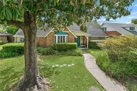 51 Imperial Woods Dr, Harahan, LA 70123
