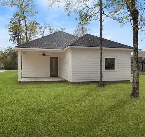 Exterior - 1312 W 24th Ave, Covington, LA 70433 photo 1 of 1