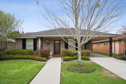 3913 Bellview St, Metairie, LA 70002