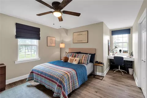 Bedroom - 39 E Levert Dr, Luling, LA 70070 photo 7 of 8