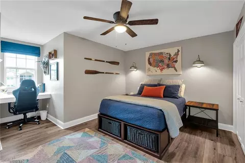 Bedroom - 39 E Levert Dr, Luling, LA 70070 photo 3 of 8