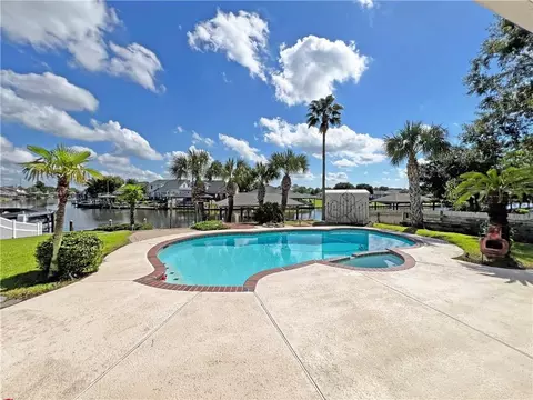 Exterior - 1113 Clipper Dr, Slidell, LA 70458 photo 5 of 5