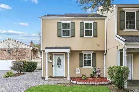 4222 Paradis Ln, Kenner, LA 70065