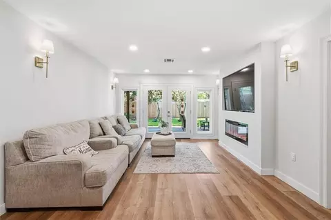 1914 Fordham Pl, Terrytown, LA 70056