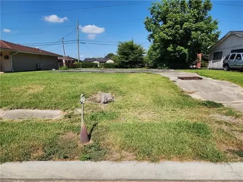 3401 Blair St, New Orleans, LA 70131