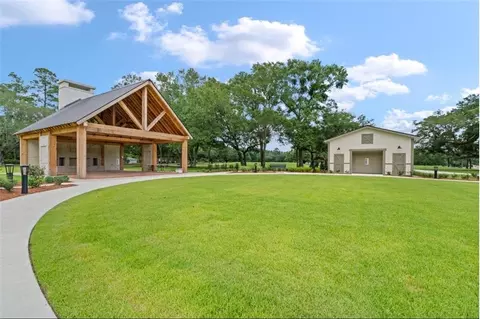 66 Thunderbird Dr, Covington, LA 70433 photo 4