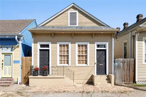 3809 Annunciation St, New Orleans, LA 70115