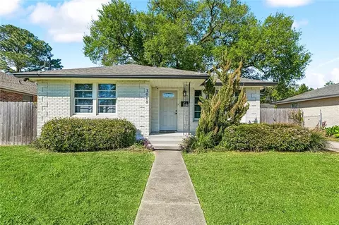3008 Haring Rd, Metairie, LA 70006