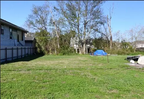 N Derbigny Street, New Orleans, LA 70118