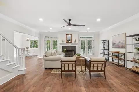 Living - 9 Glen Loop, Covington, LA 70435 photo 1 of 4