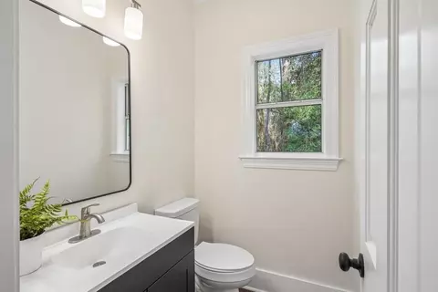 Bath - 9 Glen Loop, Covington, LA 70435 photo 1 of 6