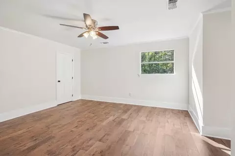 Bedroom - 9 Glen Loop, Covington, LA 70435 photo 3 of 5