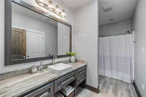 Bath - 31445 Barbara Dr, Springfield, LA 70462 photo 3 of 4