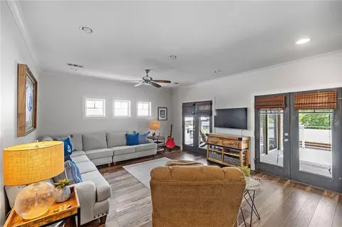 Living - 31445 Barbara Dr, Springfield, LA 70462 photo 2 of 5