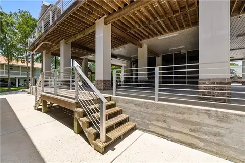 Exterior - 31445 Barbara Dr, Springfield, LA 70462 photo 7 of 15