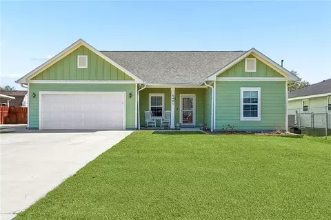 5421 Ehret Rd, Marrero, LA 70072