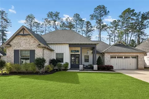 452 Blue Heron Ln, Madisonville, LA 70447