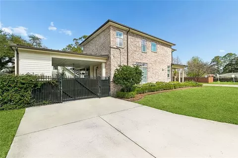 Exterior - 8900 Ormond Pl, River Ridge, LA 70123 photo 5 of 5