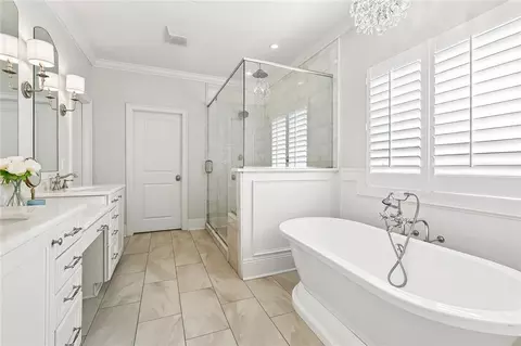 Bath - 8900 Ormond Pl, River Ridge, LA 70123 photo 1 of 6