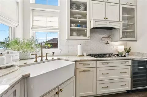 Kitchen - 8900 Ormond Pl, River Ridge, LA 70123 photo 3 of 4