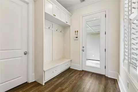 Entry Way - 8900 Ormond Pl, River Ridge, LA 70123 photo 3 of 3