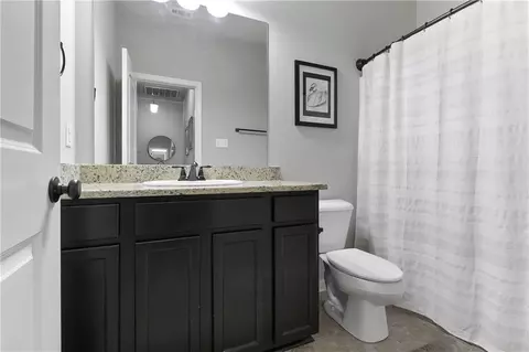 Bath - 1028 E Creek Ct, Covington, LA 70435 photo 1 of 1
