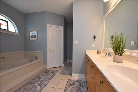Bath - 105 Mayers Trace Trce, Slidell, LA 70460 photo 1 of 3