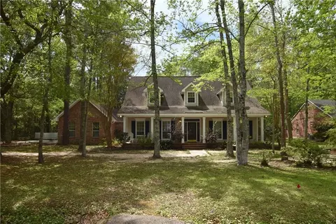 105 Mayers Trace Dr, Slidell, LA 70460