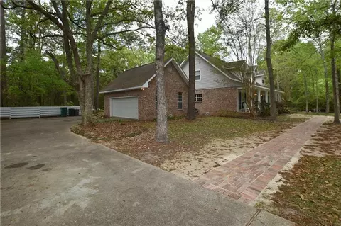 Exterior - 105 Mayers Trace Trce, Slidell, LA 70460 photo 2 of 7