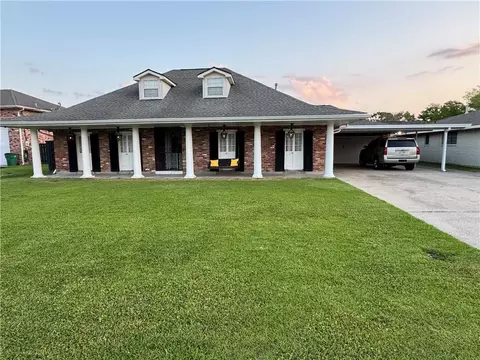109 Gaudin St, Gretna, LA 70056