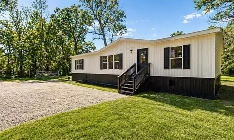41653 W Portier Rd, Ponchatoula, LA 70454
