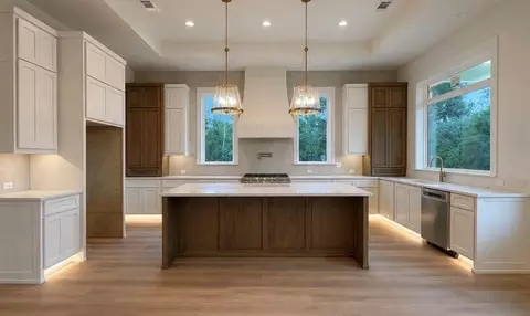 1791 Hazel Dr, Mandeville, LA 70448 photo 2